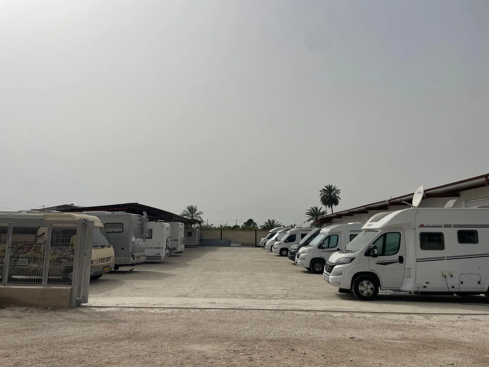Plazas de hormigón para autocaravanas y campers